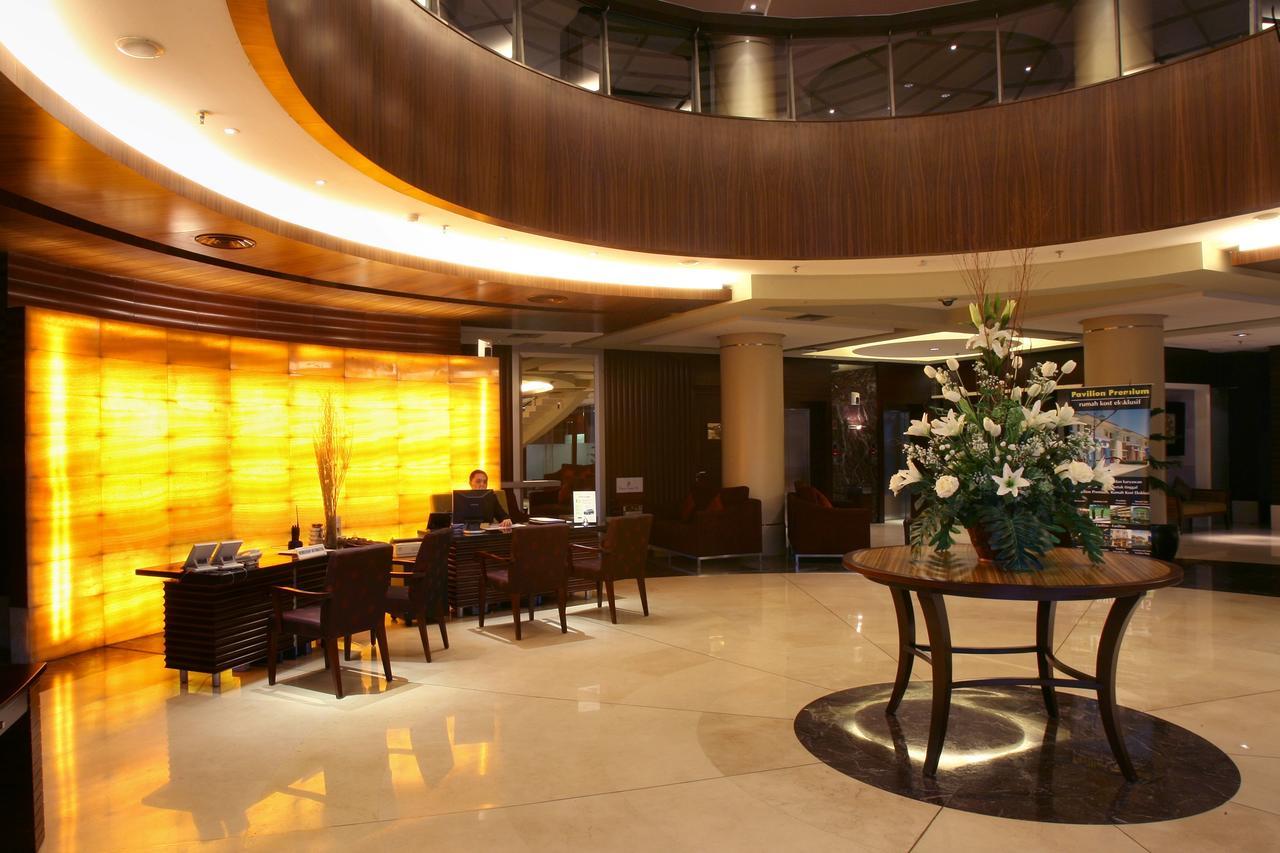 Отель President Executive Club Чикаранг Экстерьер фото